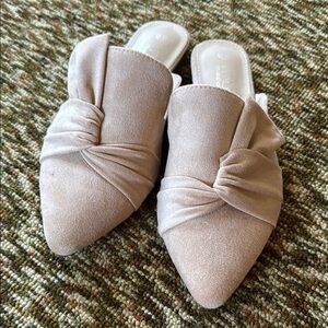 Elegant Women's Slip-On Mules